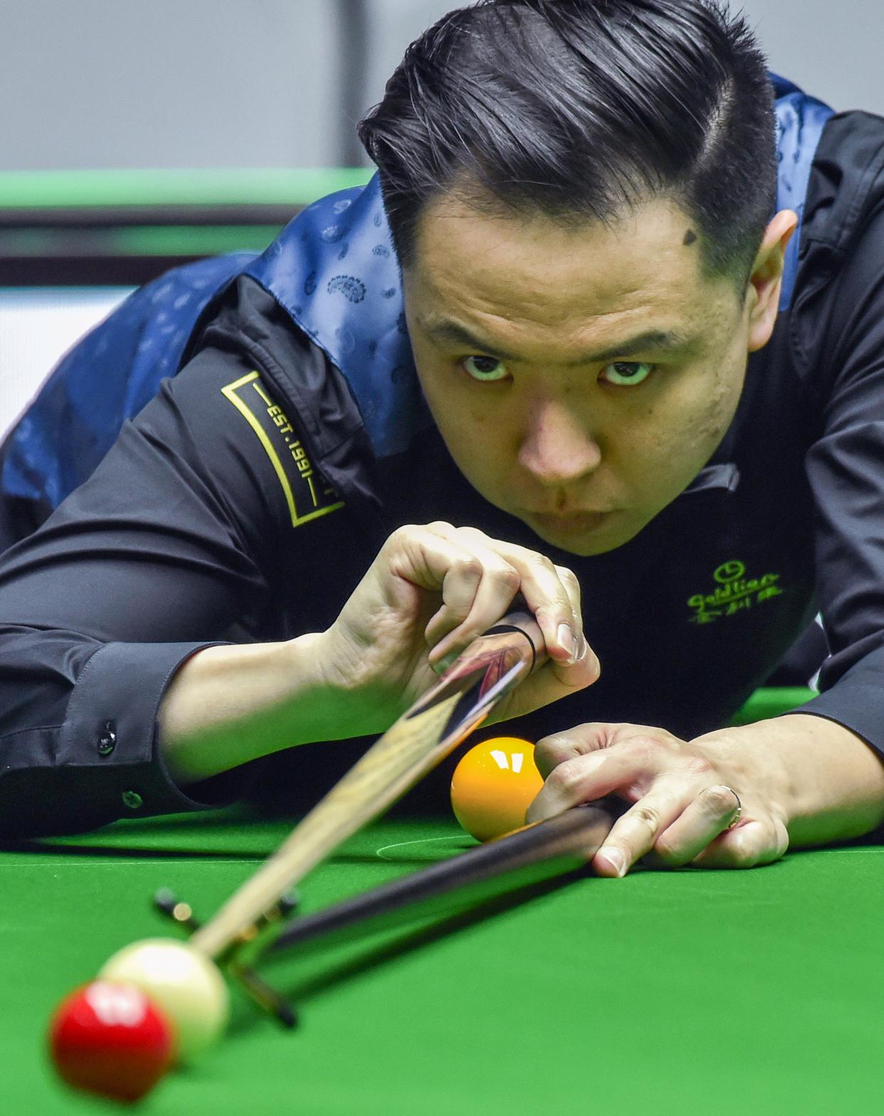 员配合上的 员配合上的