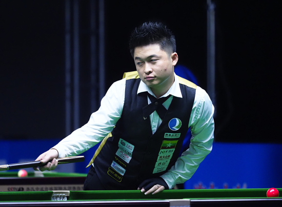 超赛场上的 超赛场上的